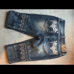 Grace in LA Capri, 29